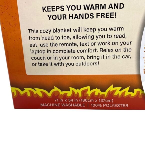 Snuggie Flaming Hot Cheetos Fleece Blanket New - Picture 5 of 9